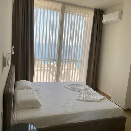 Luna House Holiday home *